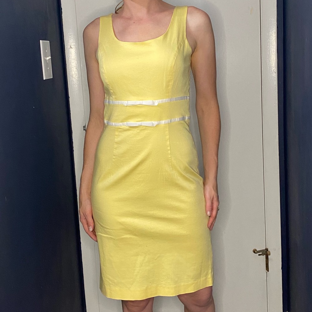 Classic Stretch Sheath Dress with Bow Detail